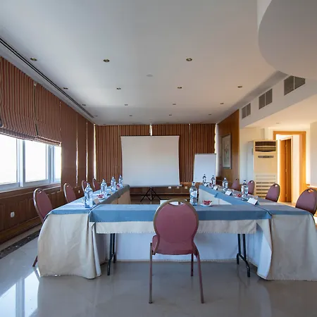 Sana Rex מלון 3*